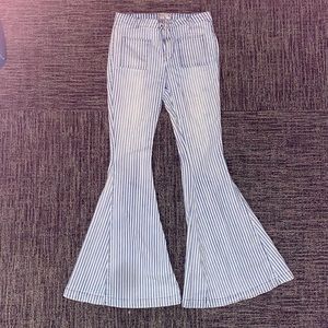 Blank Paige blue and white pin stripe bell bottom pants medium